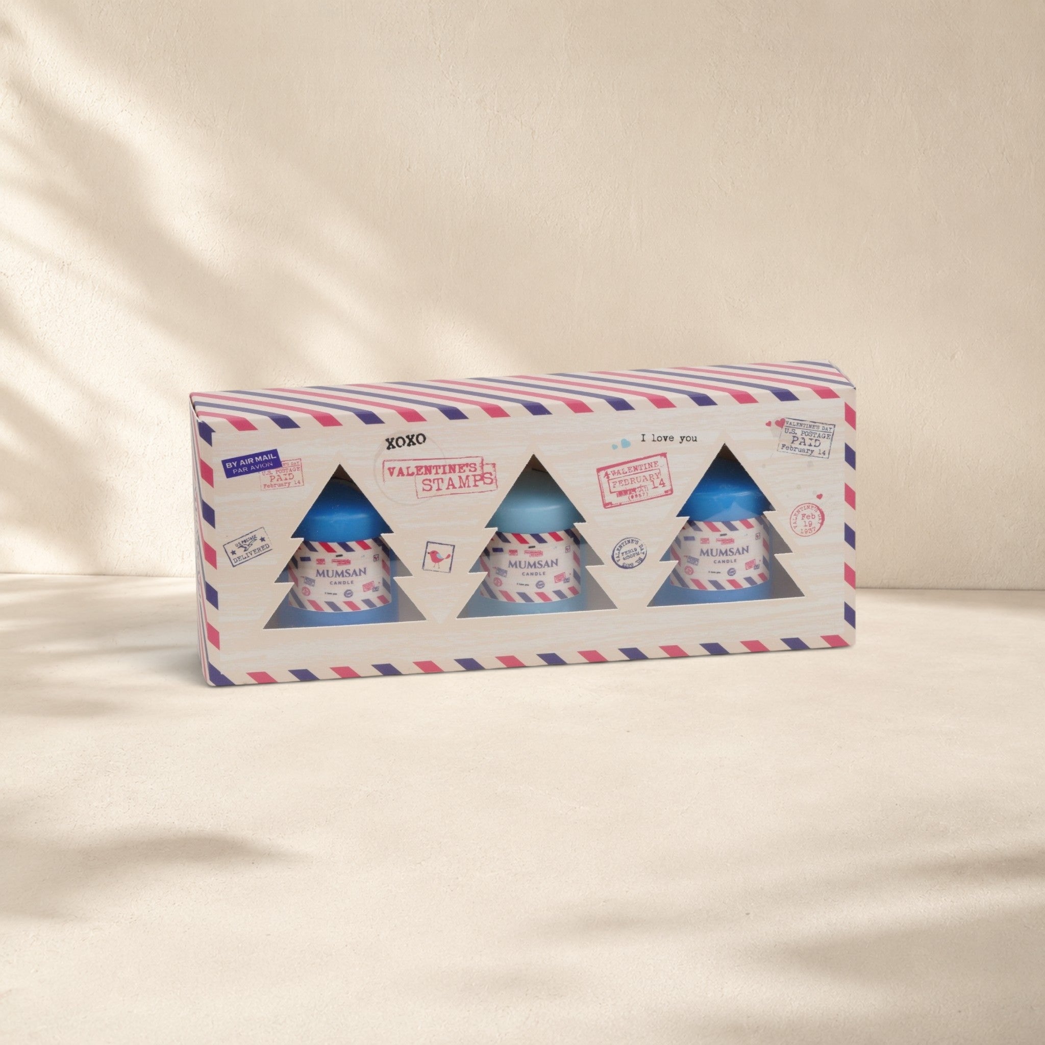 MUMSAN CANDLE 3'lü Baton Mum Hediye Seti, parafin malzemeden, 5x7 cm, mavi renkli, 9 saat yanma süreli, su üzerinde yüzen mumlar.