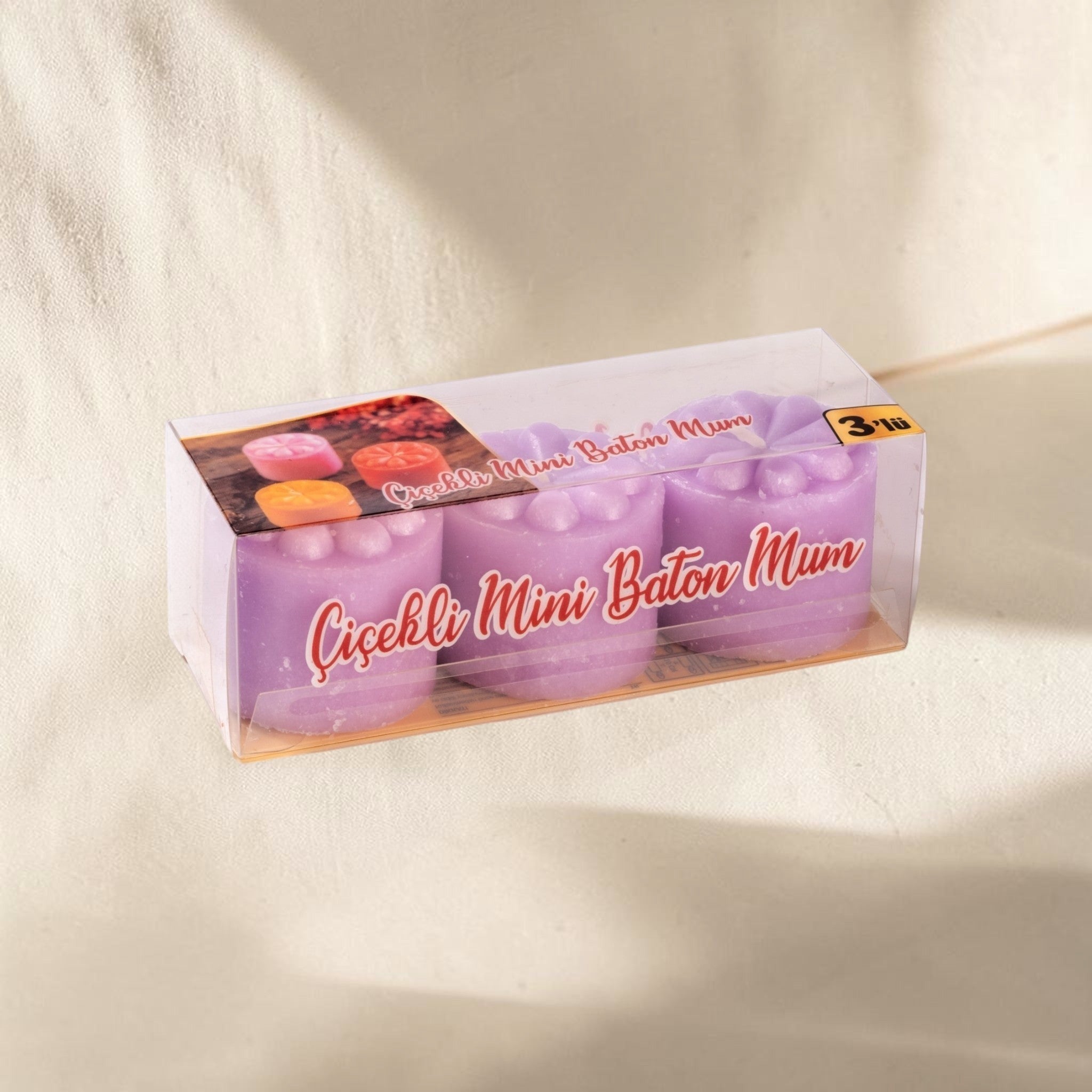 MUMSAN CANDLE 3'lü Çiçekli Mini Baton Mum seti, lavanta renginde, çiçek desenli, dekoratif ve aromalı mumlar.