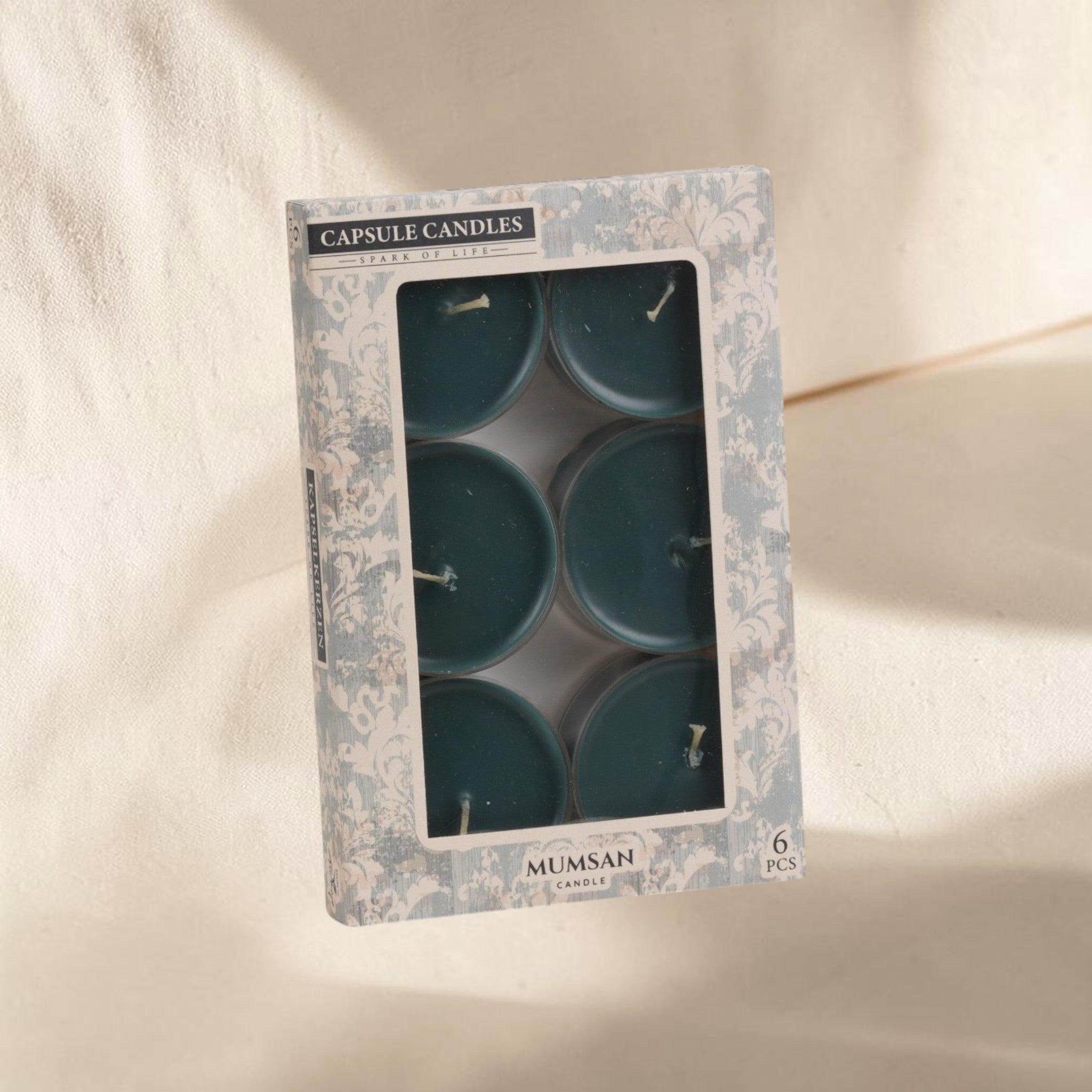 MUMSAN CANDLE 6'lı şeffaf maxi tealight kokulu mum seti, koyu yeşil renkli, her biri 8 saat yanar.