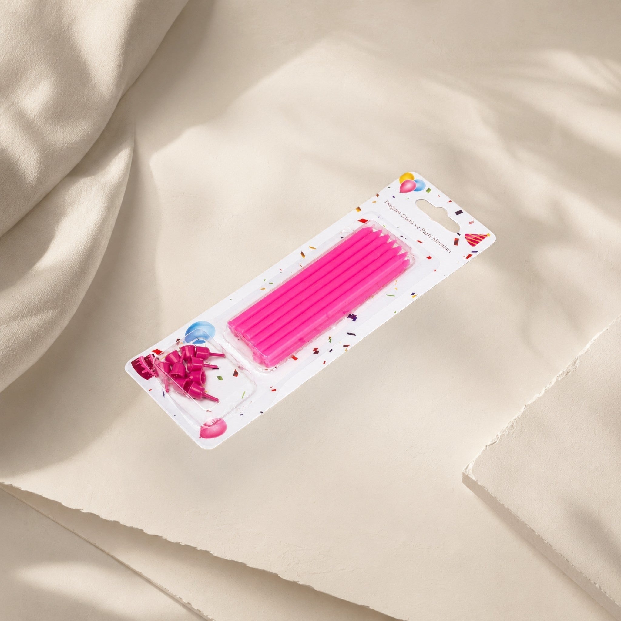 MUMSAN CANDLE 10 cm parlak pembe parti mumları, 6'lı paket. Doğum günü ve kutlamalar için ideal.